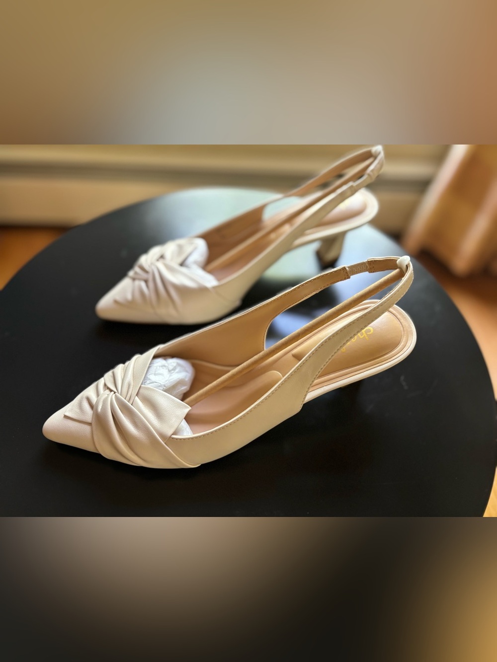 Charles By Charles David Cream Knot-Front Pointed Slingback Kitten Heels - Picture 4 of 13